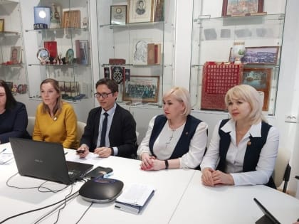 В Университете Яковлева обсудили проблемы формирования функциональной грамотности младшего школьника