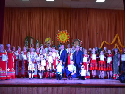 «Чистой мудрости родник»: в Тюрлеминском сельском Доме культуры состоялся смотр-отчёт коллективов художественной самодеятельности