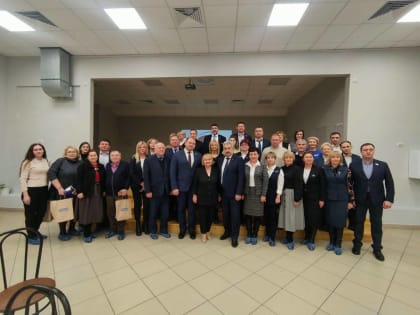 Леонид Черкесов встретился с Секретарями первичных отделений «Единой России» Ленинского района Чебоксар