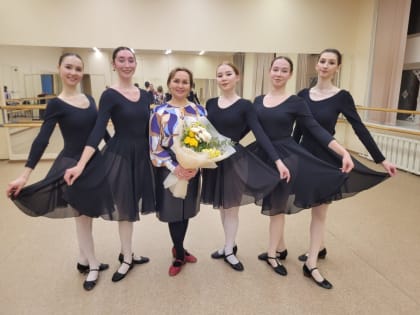 Первый экзамен по спецдисциплине у первого курса