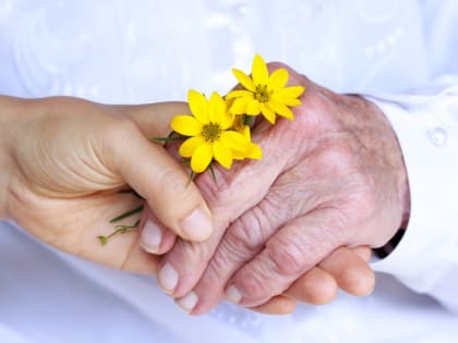 Поздравление министра труда и социальной защиты Чувашской Республики с Днем социального работника