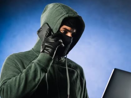 Чебоксарские полицейские взяли криминального курьера, забравшего у пенсионеров без малого миллион