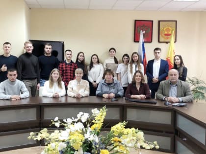 Студенты ЧГУ на экскурсии в Росреестре