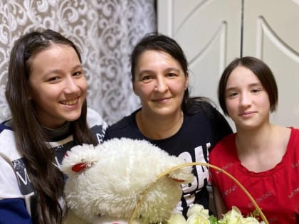 В Шемуршинском округе прошла праздничная акция для замещающих семей в честь 8 марта