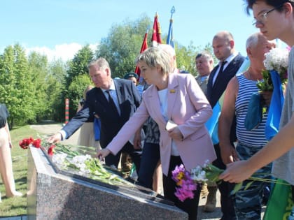 В Чебоксарах состоялись торжественные мероприятия в честь Дня ВДВ