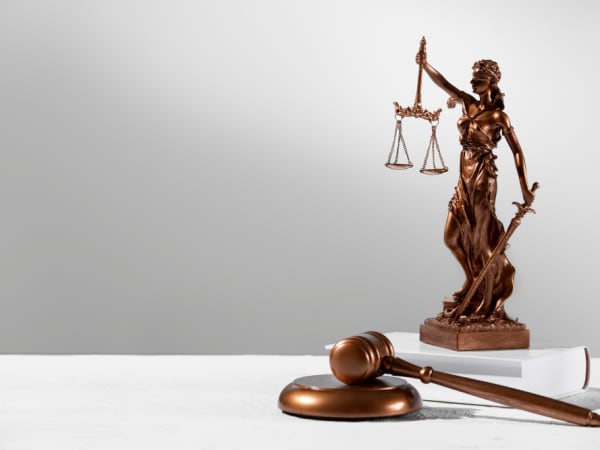 Как проходит первая консультация у юриста и чего от неё ожидать