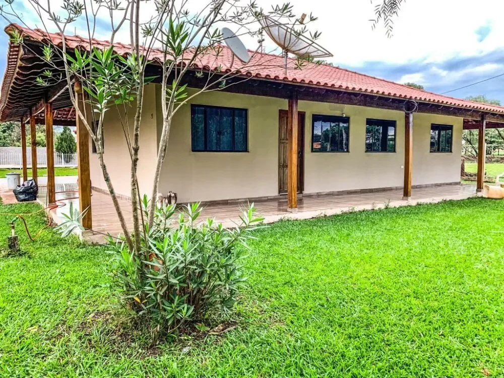 Chácara Espaço Elohim em Londrina, PR - Capacidade para 45 pessoas - Com wifi, piscina, mesas_cadeiras - Imagem 4