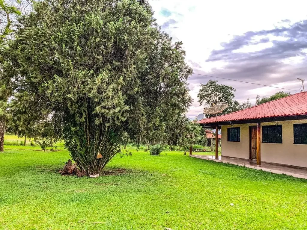 Chácara Espaço Elohim em Londrina, PR - Capacidade para 45 pessoas - Com wifi, piscina, mesas_cadeiras - Imagem 8