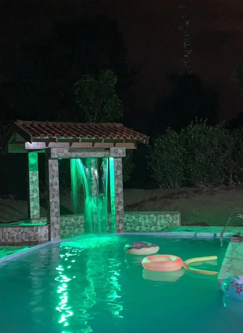 Chácara Recanto Boa Vista em Londrina, PR - Capacidade para 150 pessoas - Com estacionamento, piscina, banheiro_privativo - Imagem 2