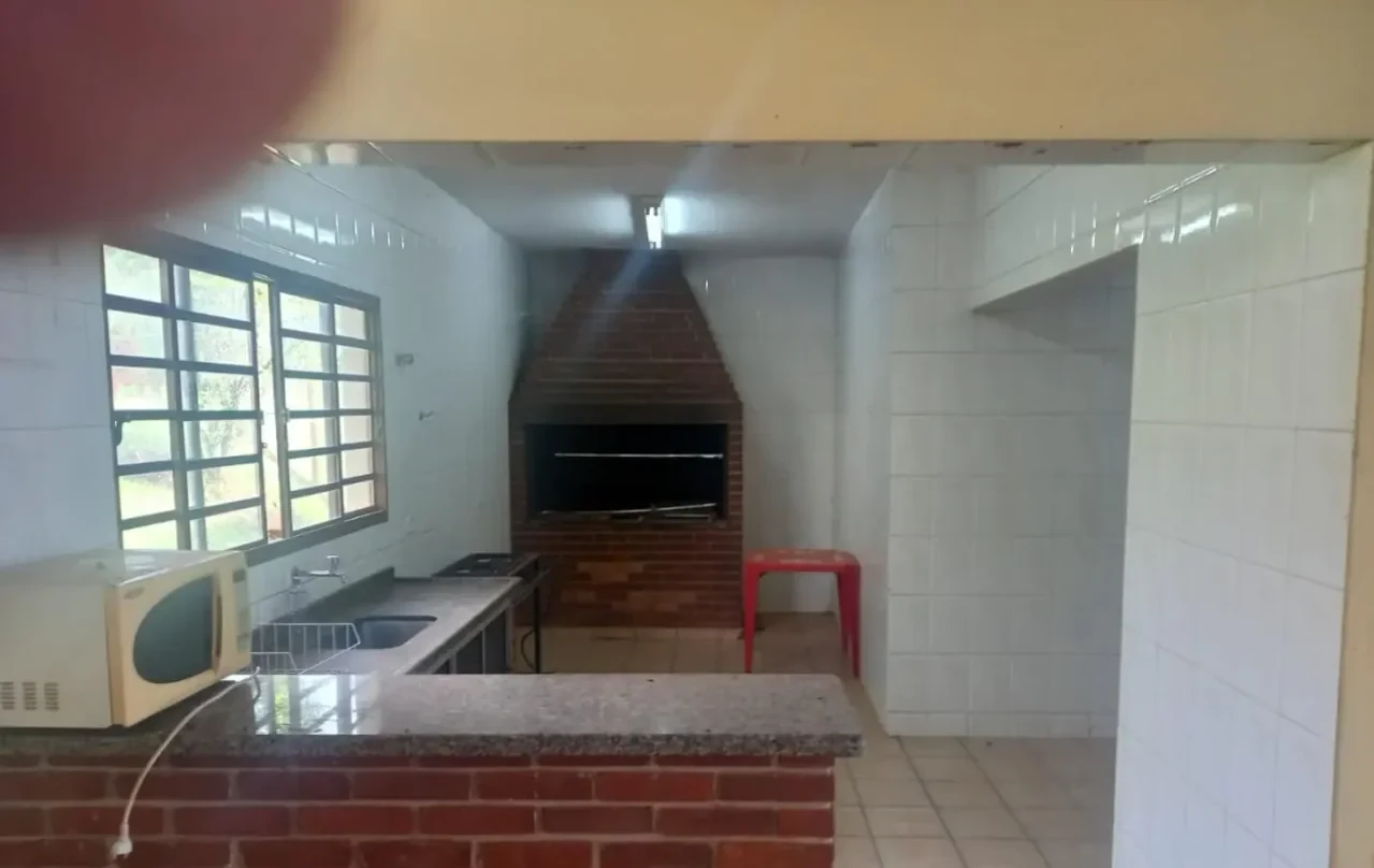 Chácara Recanto Boa Vista em Londrina, PR - Capacidade para 150 pessoas - Com estacionamento, piscina, banheiro_privativo - Imagem 5