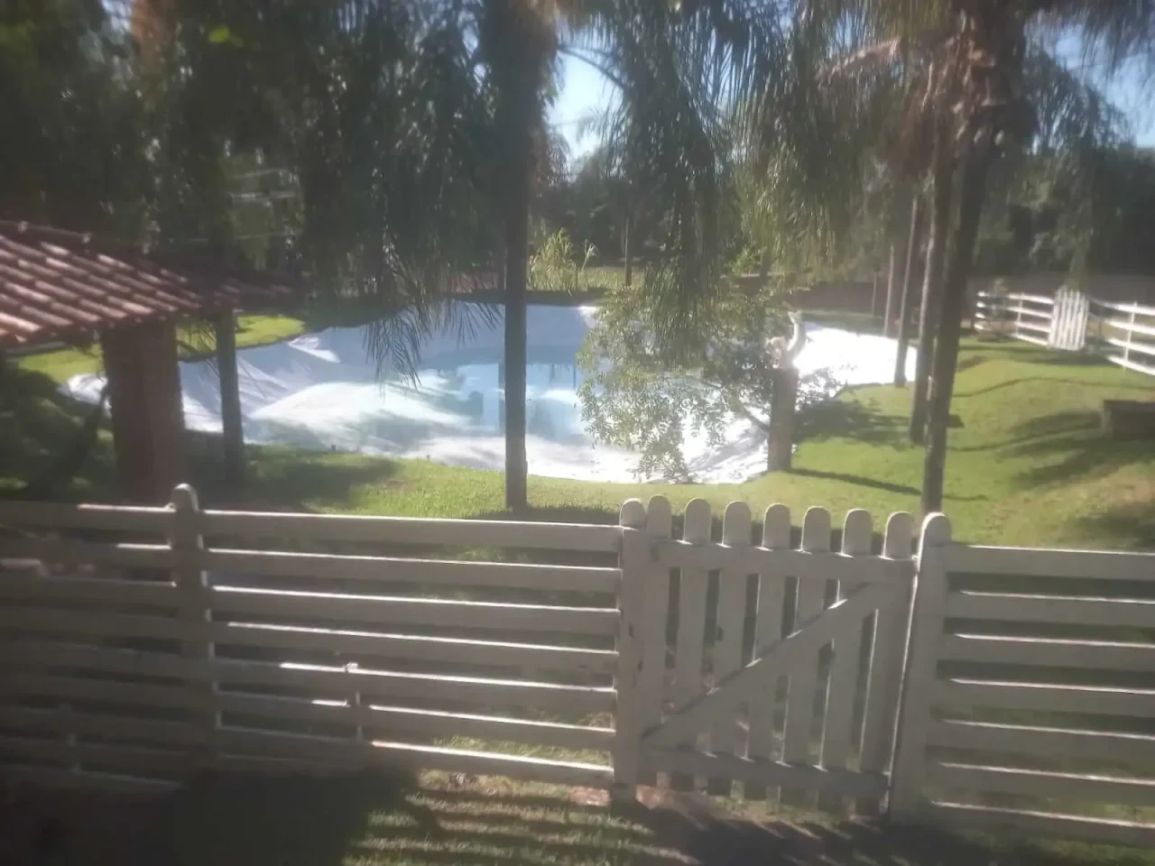 Chácara Recanto Boa Vista em Londrina, PR - Capacidade para 150 pessoas - Com estacionamento, piscina, banheiro_privativo - Imagem 11
