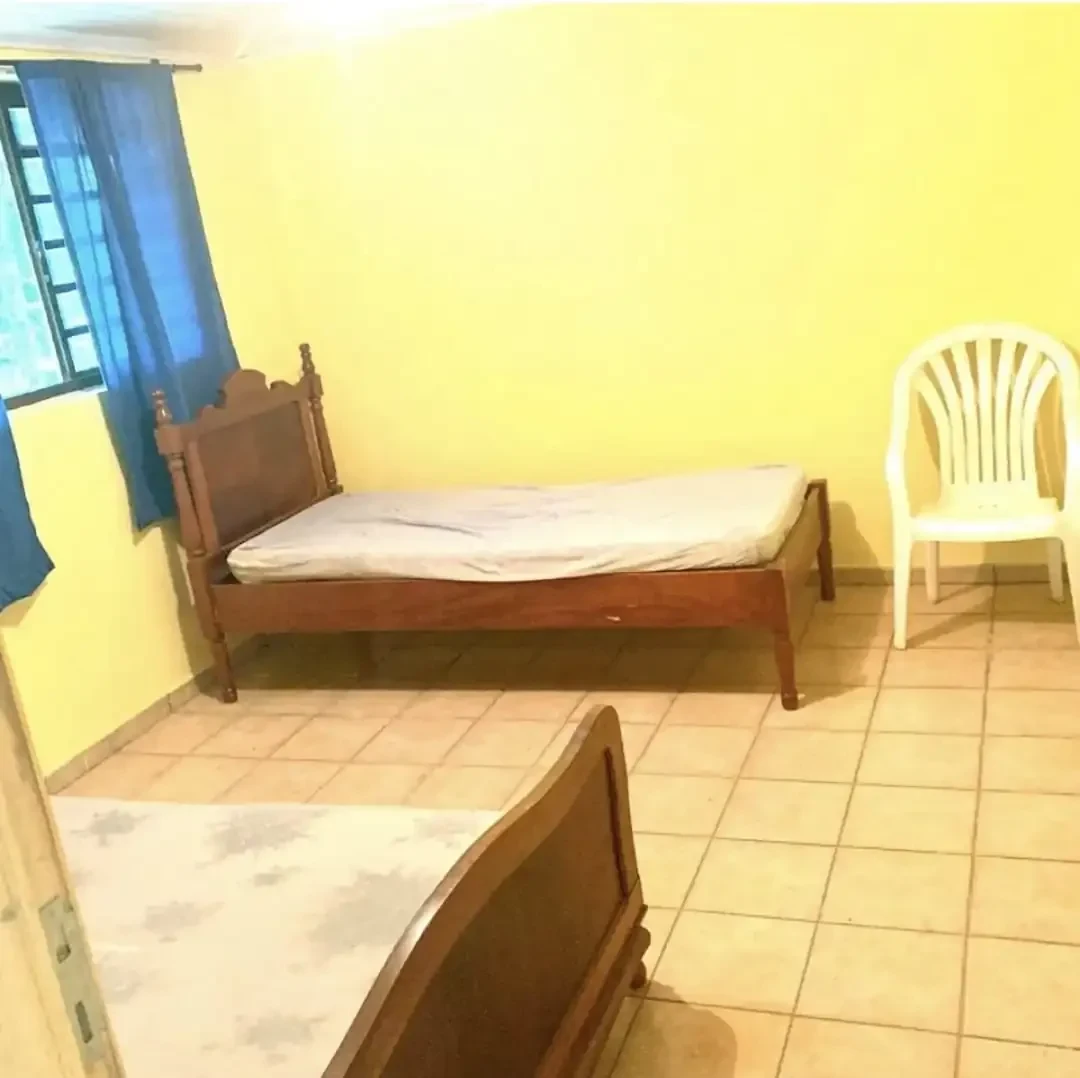 Chácara Recanto Boa Vista em Londrina, PR - Capacidade para 150 pessoas - Com estacionamento, piscina, banheiro_privativo - Imagem 15