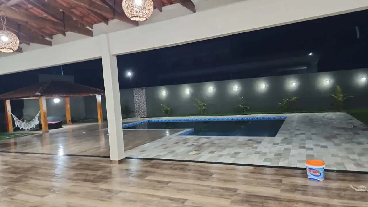 Recanto Mahallo em Londrina, PR - Capacidade para 100 pessoas - Com piscina, churrasqueira_coberta, quartos - Imagem 2