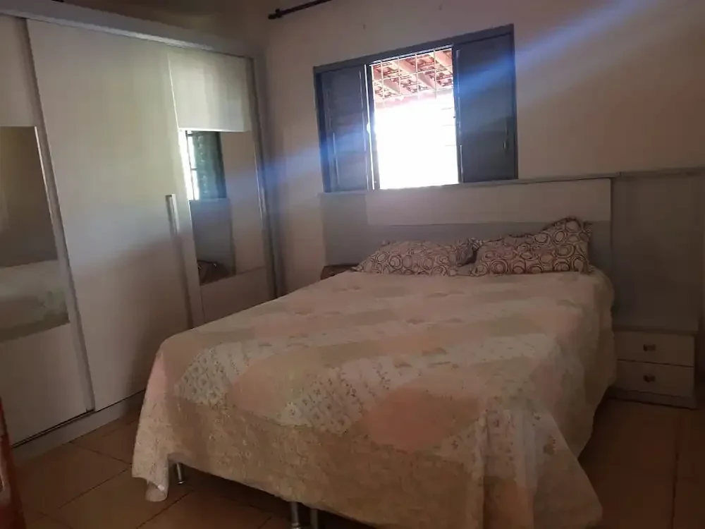 Recanto Tô Atoa em Londrina, PR - Capacidade para 40 pessoas - Com estacionamento, wifi, churrasqueira_coberta - Imagem 15