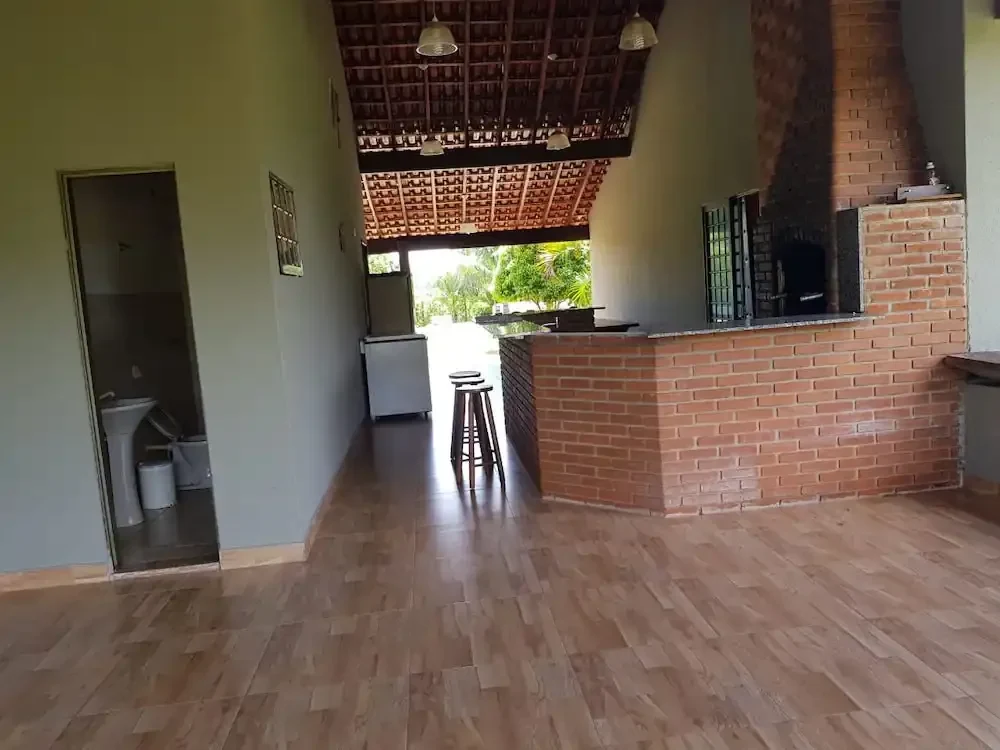 Recanto Tô Atoa em Londrina, PR - Capacidade para 40 pessoas - Com estacionamento, wifi, churrasqueira_coberta - Imagem 4