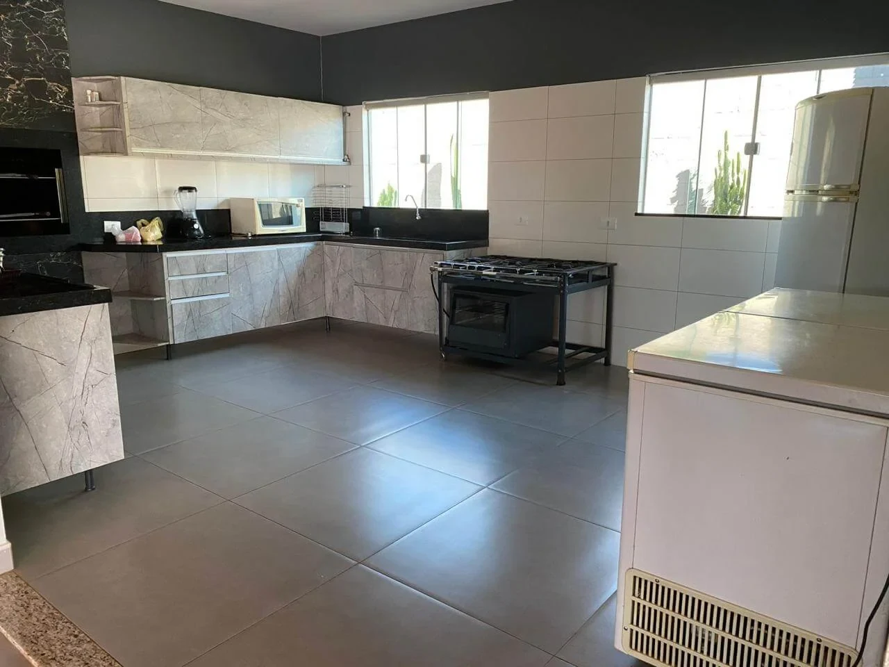 Recanto da Fé em Londrina, PR - Capacidade para 150 pessoas - Com acessibilidade, area_verde, quartos - Imagem 11