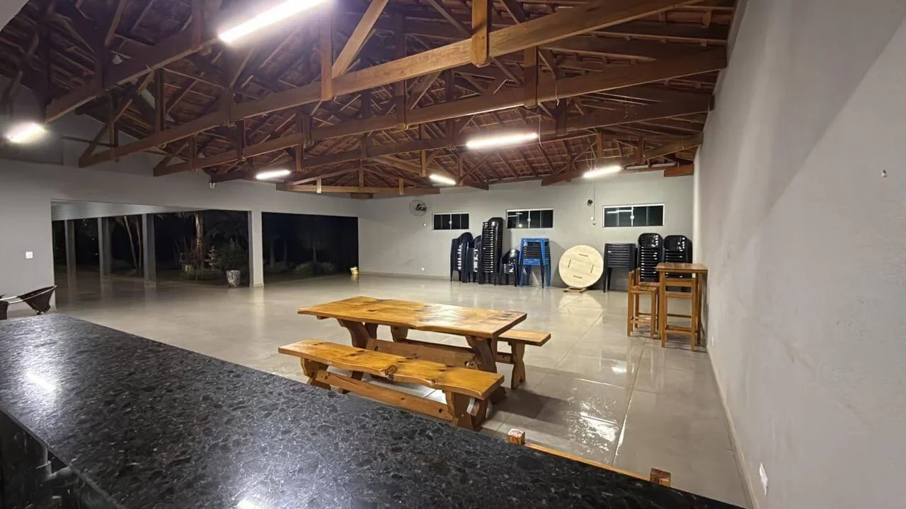 Recanto da Fé em Londrina, PR - Capacidade para 150 pessoas - Com acessibilidade, area_verde, quartos - Imagem 9
