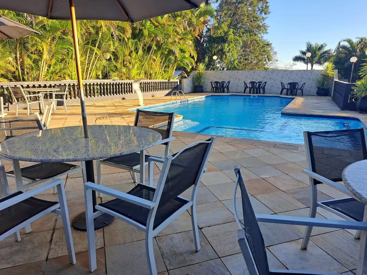 Chácara e Buffet Brazil - São José dos Campos, SP - Capacidade para 60 pessoas