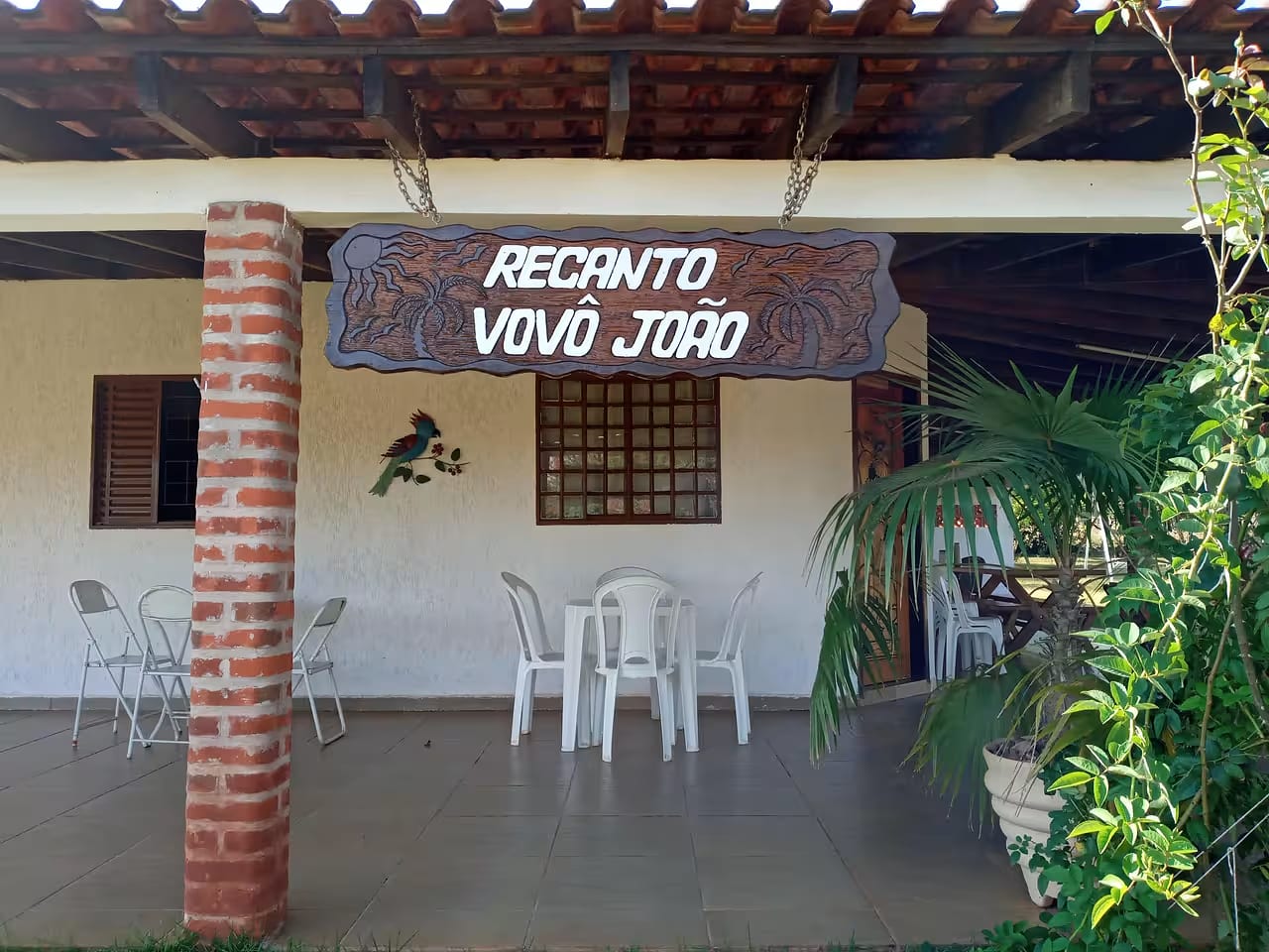 Chacara Recanto Vovô João - Londrina, PR - Capacidade para 35 pessoas