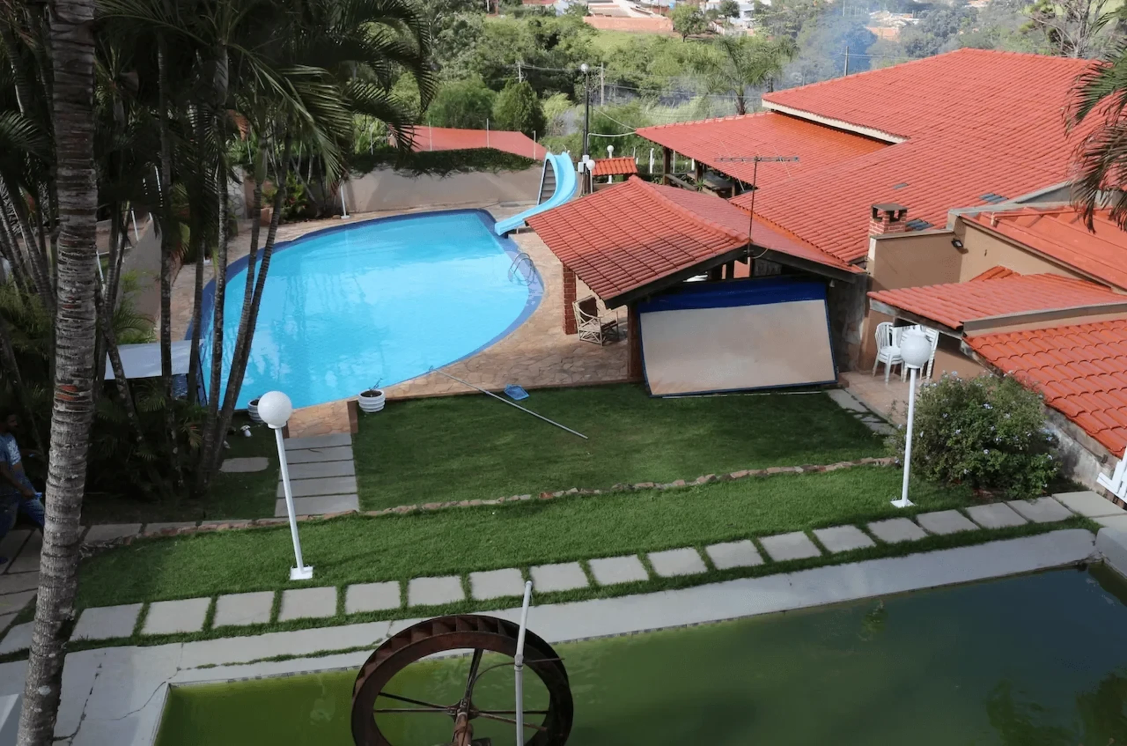 Hostel Leão de Judá Espaço Varanda em Londrina, PR - Capacidade para 40 pessoas - Com estacionamento, banheiros, banheiro_privativo
