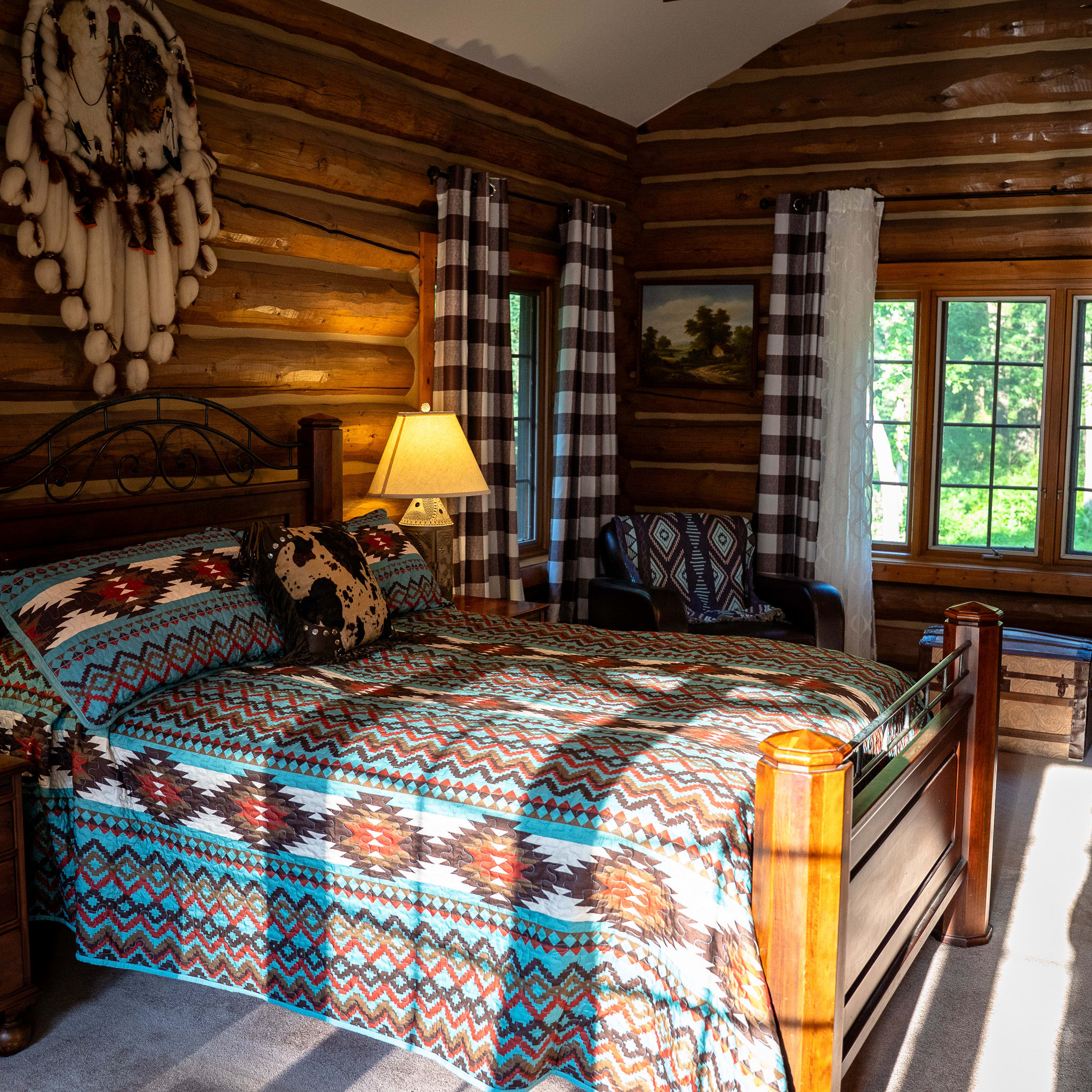 Luxury Montana-style lodge accommodations at East of Yellowstone