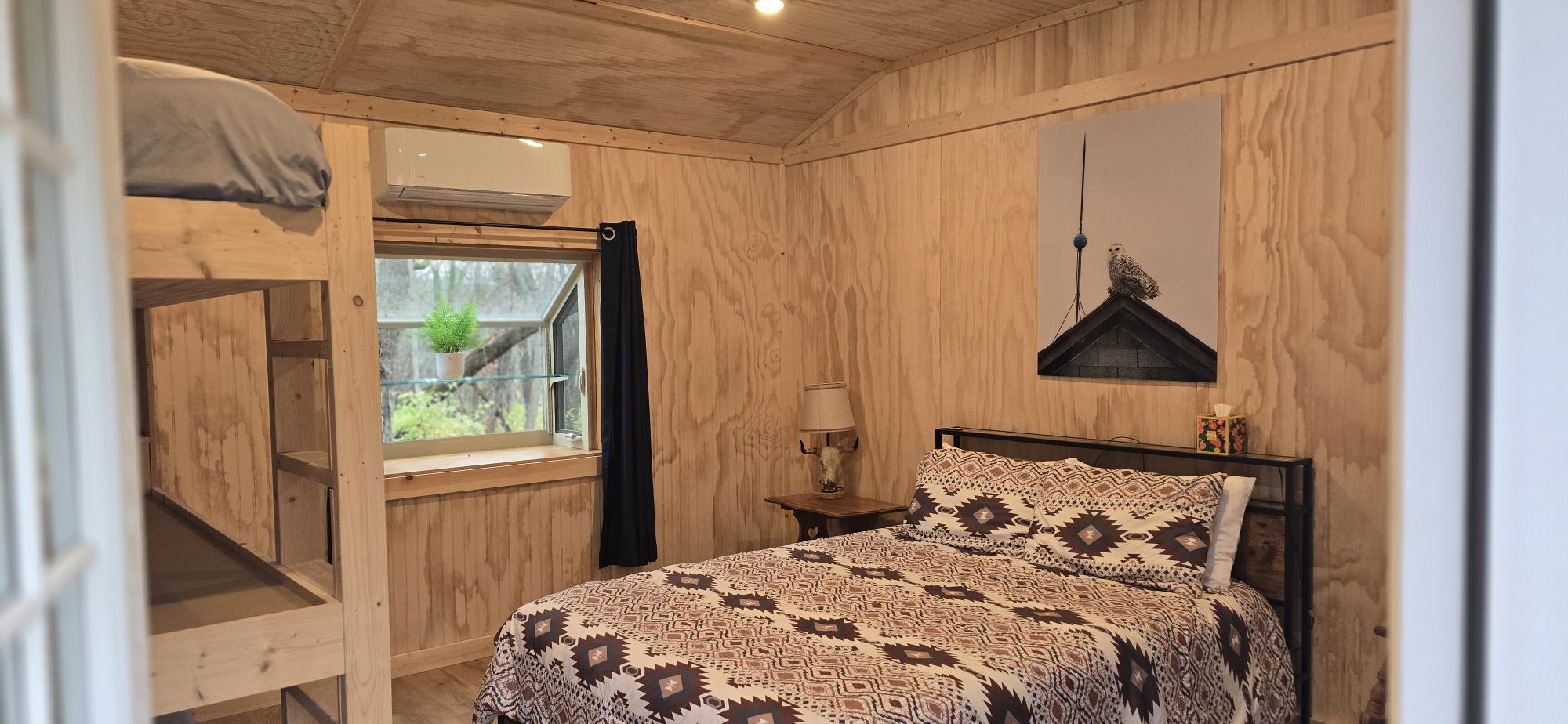 Owl Cabin bedroom suite