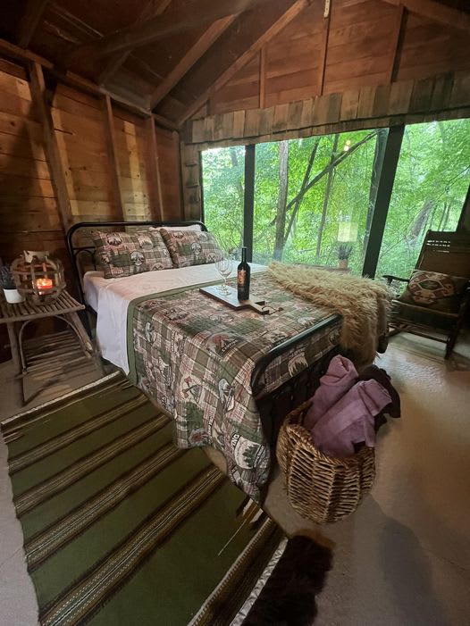 Scout Cabin 1 bedroom suite