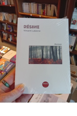 Rencontre avec l'auteur Vincent Lalanne vendredi 14 août à partir de 18 h. Cet auteur originaire des Landes viendra nous présenter son dernier roman Résine, dont l'histoire se déroule en grande partie