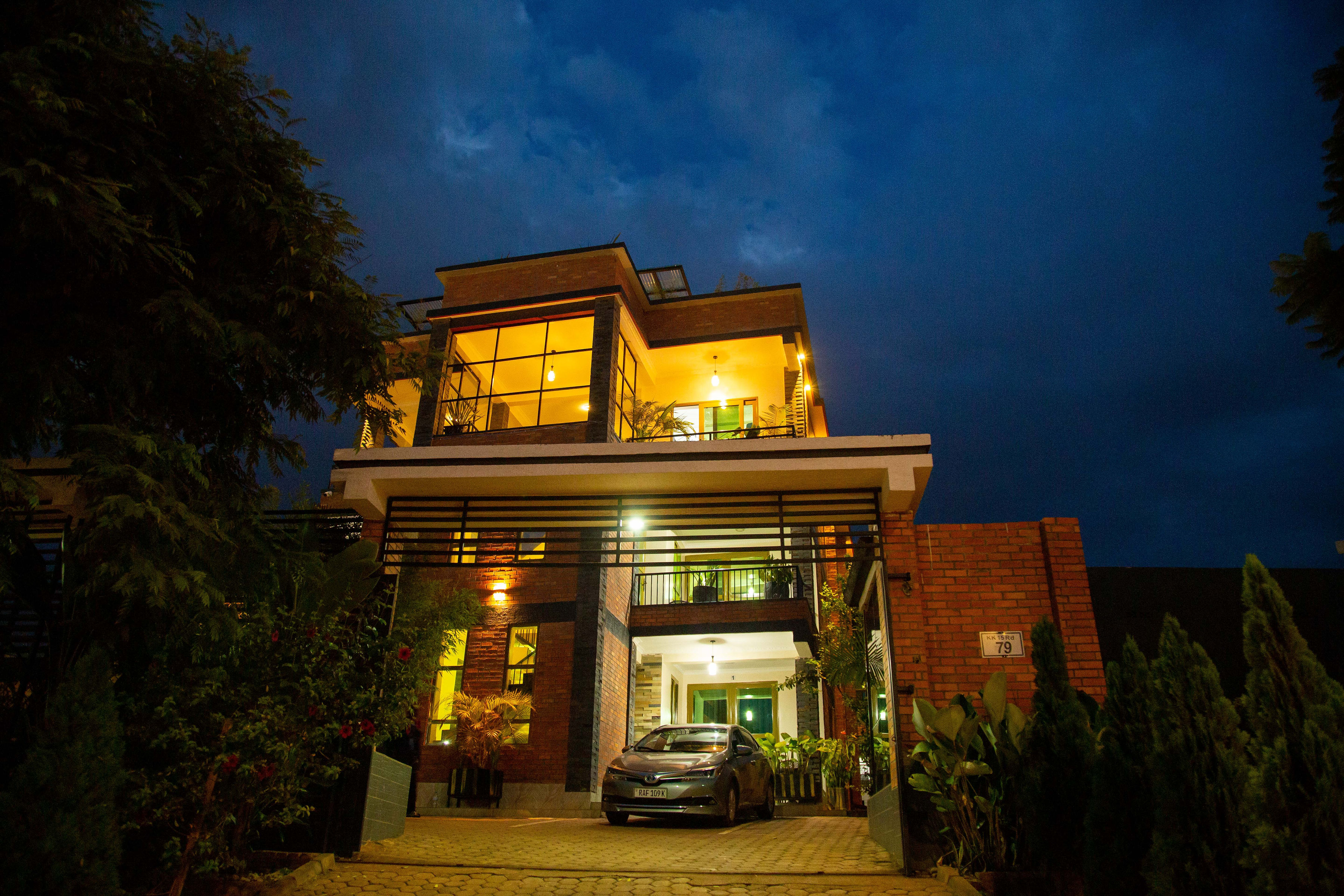 Airport accessibility