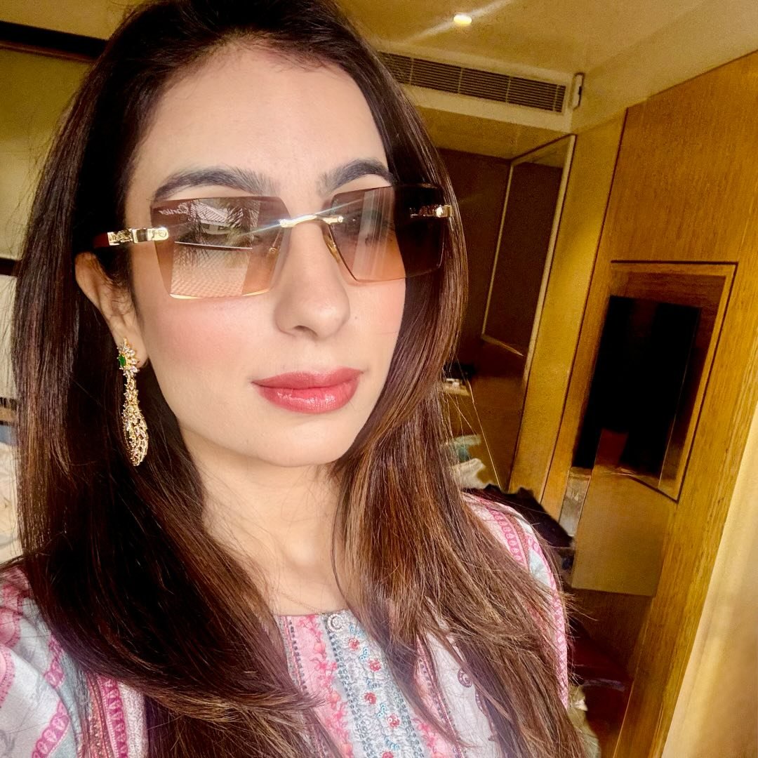 Kamakshi V Soni Makeup Artist
