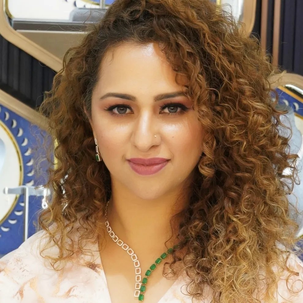 Kulsum Paarvez Makeup Studio