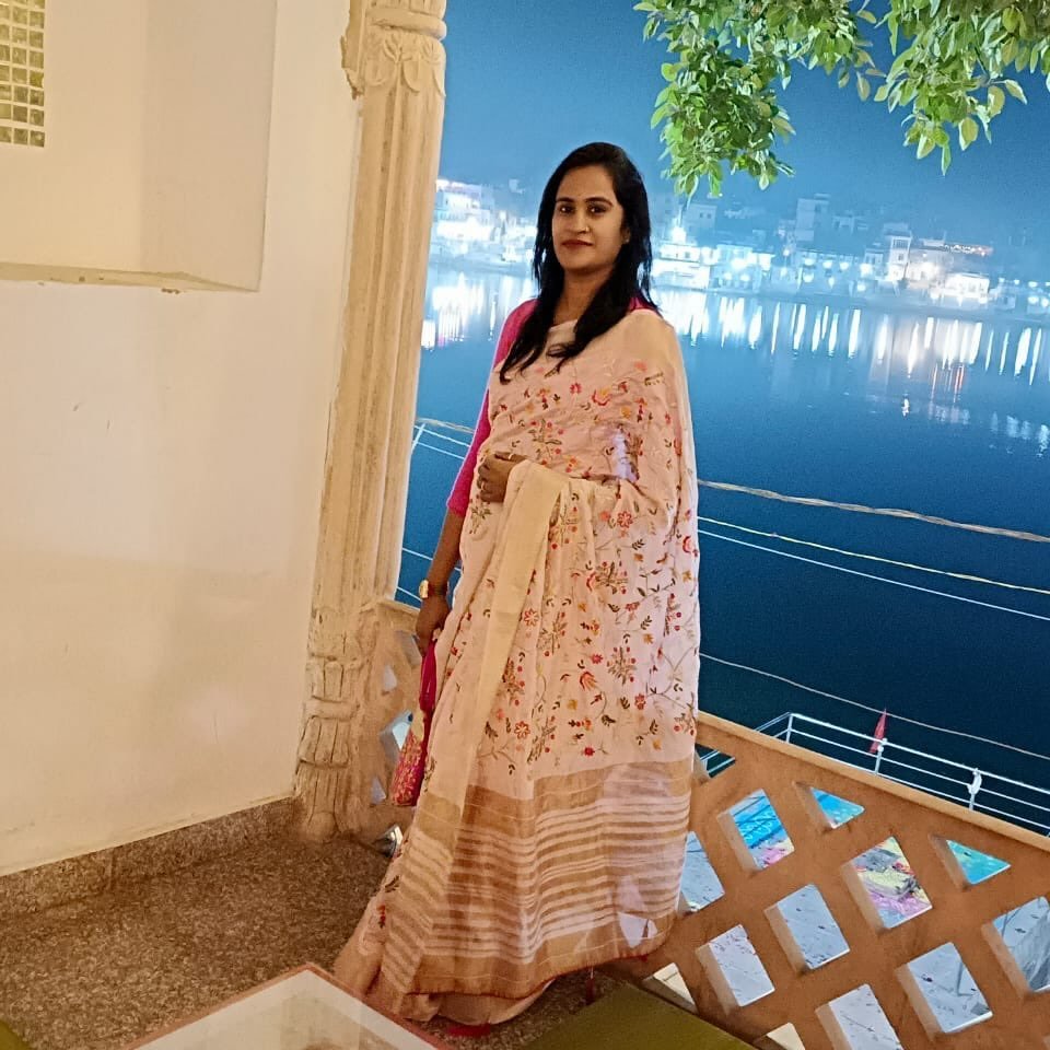 Nikita Maheshwari | Bridal Makeup Artist | Pushkar Ajmer