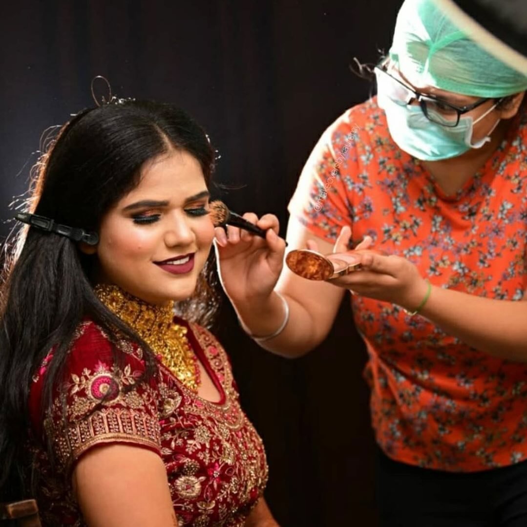Agra Makeup Artist | Makeovers By Kaur Amy