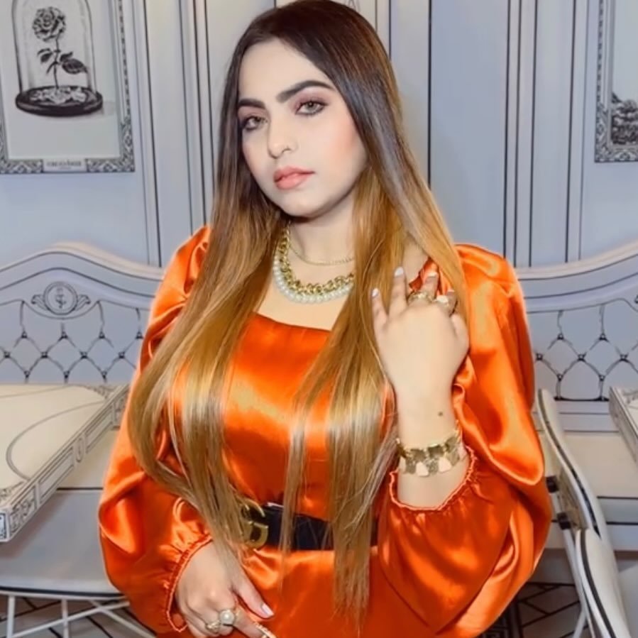 Nayala | Bridal Makeup Artist | Educator