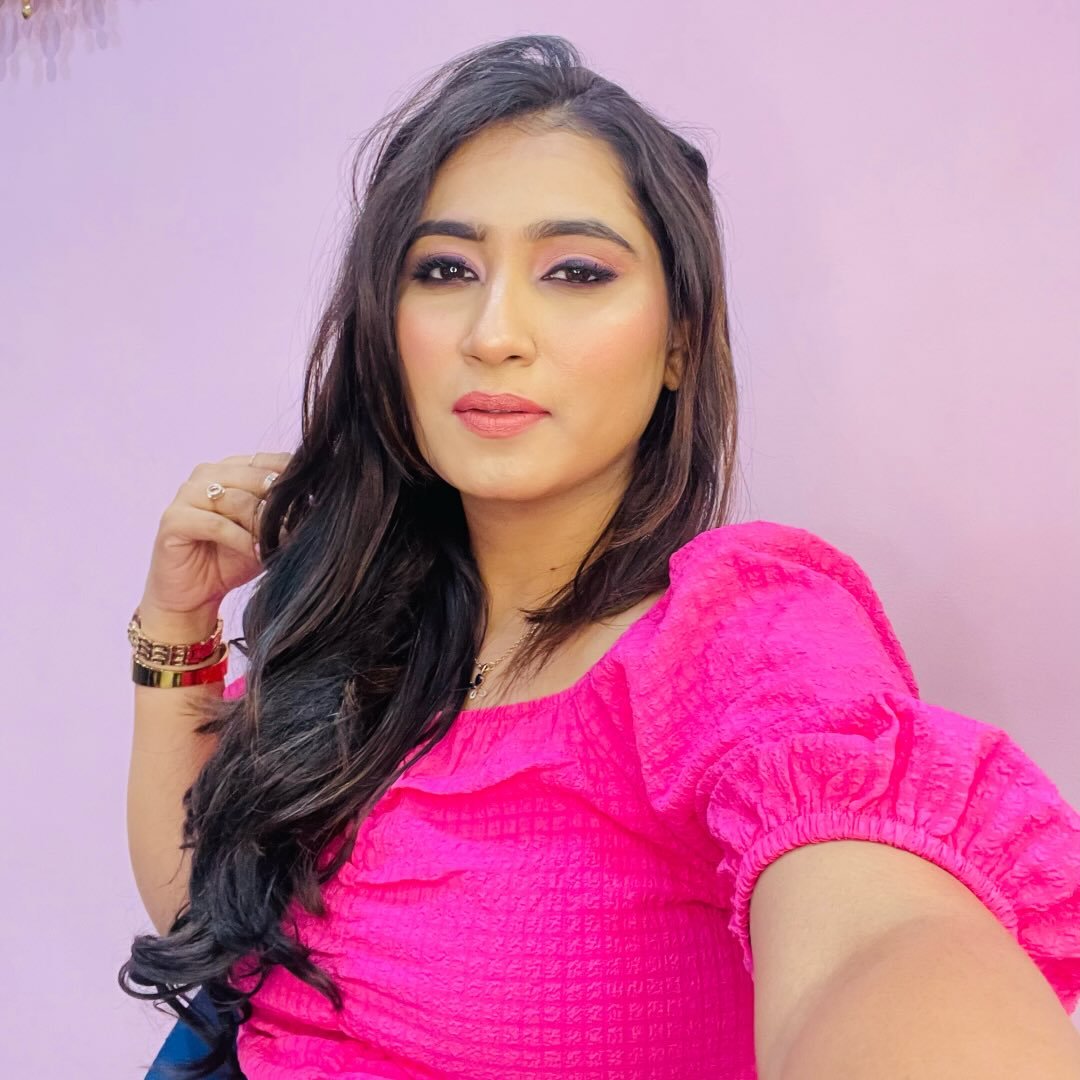 Surat Makeup Nail Artist L Be Elegant |
