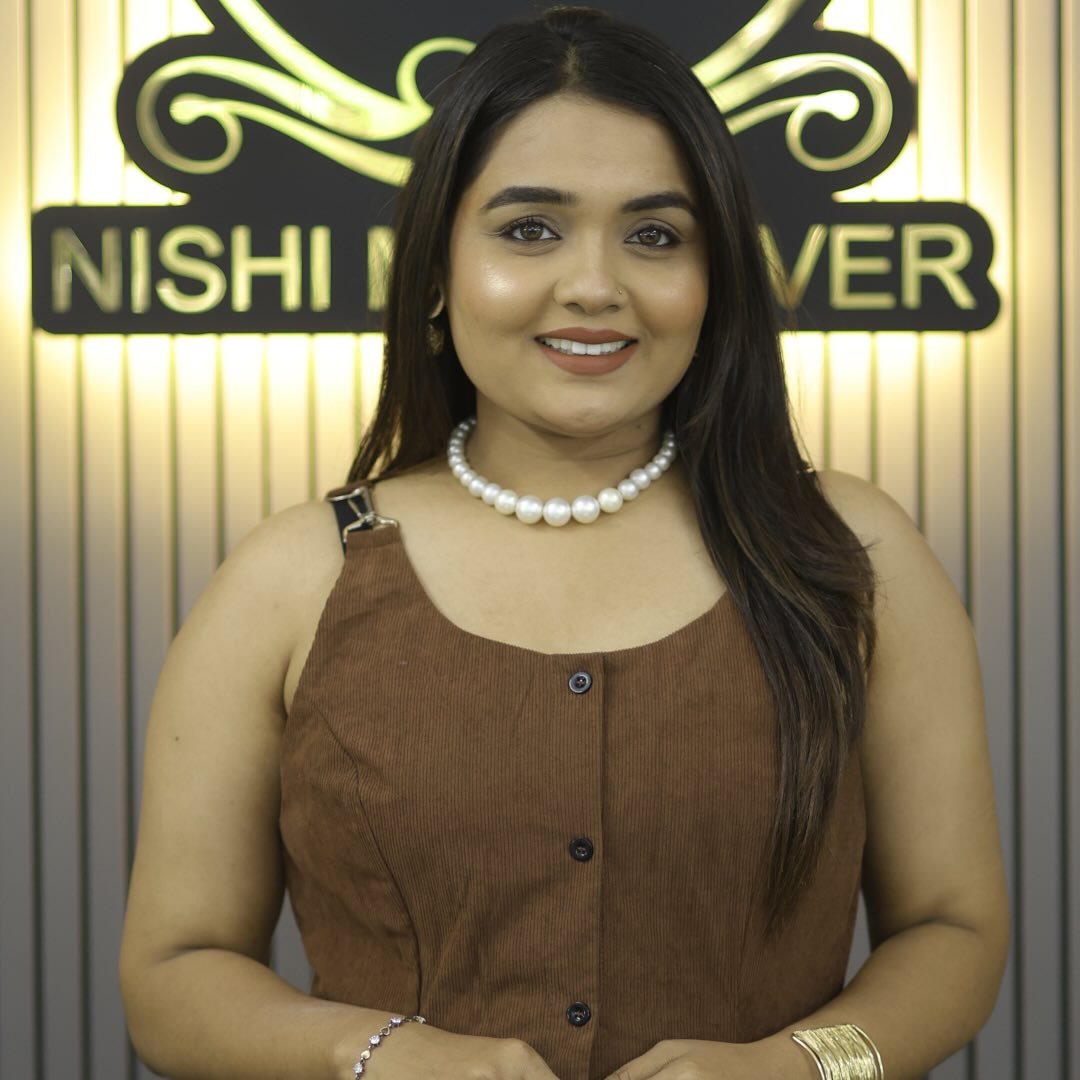 Nishi Malwal | Surat Makeup Artist | Nail Artist