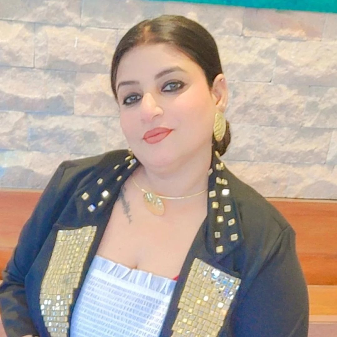 Makeup Chapter By Payalsahni Agra