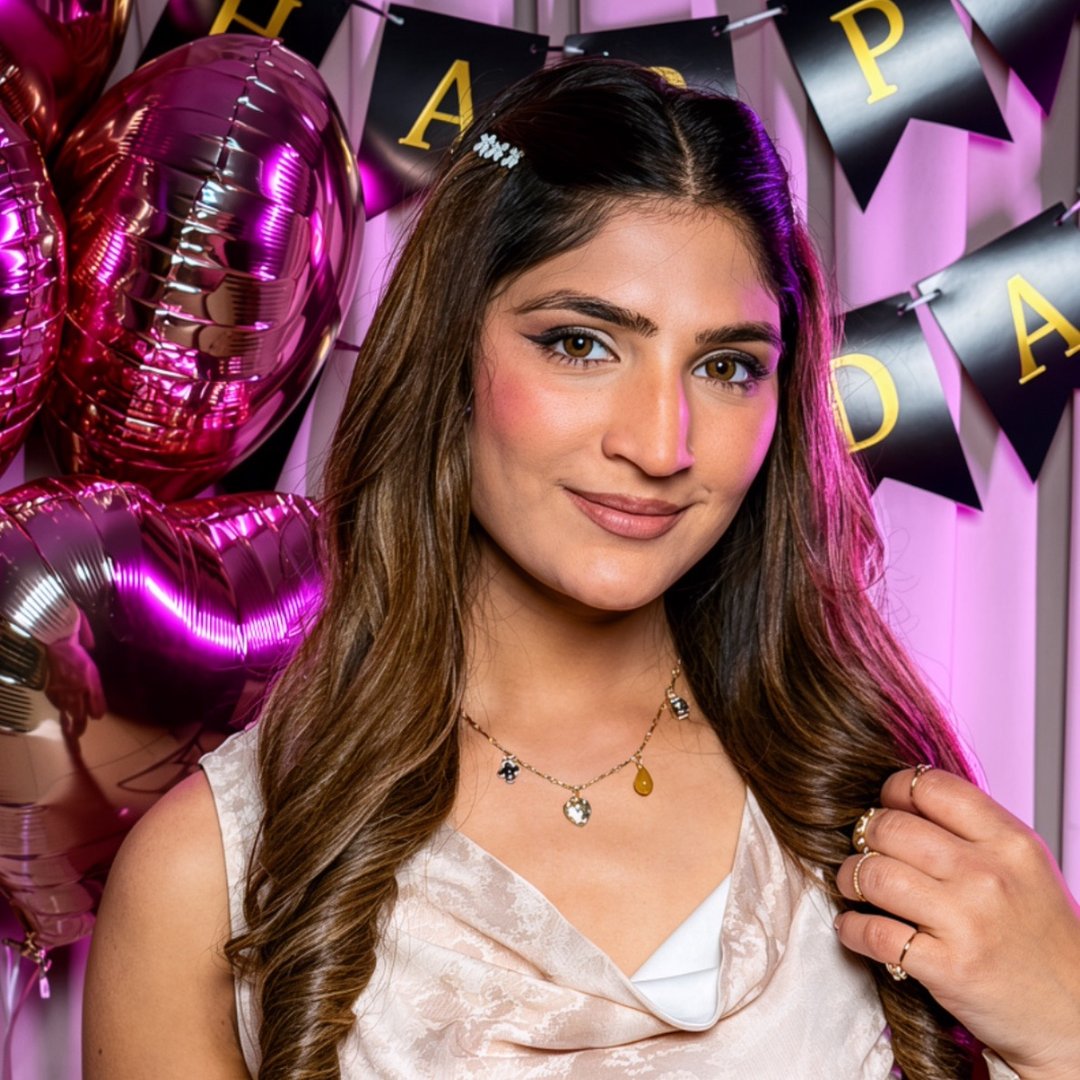Yashika Jain | Makeup Artist In Ludhiana