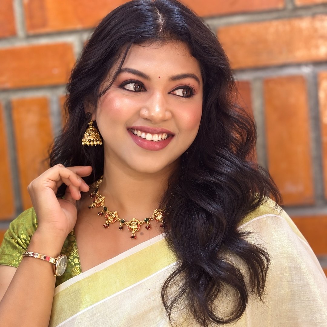 Dreamday Makeoverstm | Bridal Makeupartist | Educator