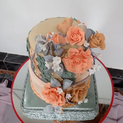 Artisanal Wedding Cakes & Grand Exhibition Tier Collections gallery 11