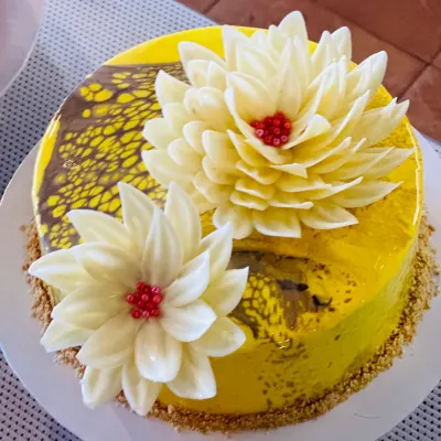 Dream Cake Masterclass – Advanced Mirror Glaze & Structure Workshop gallery 8