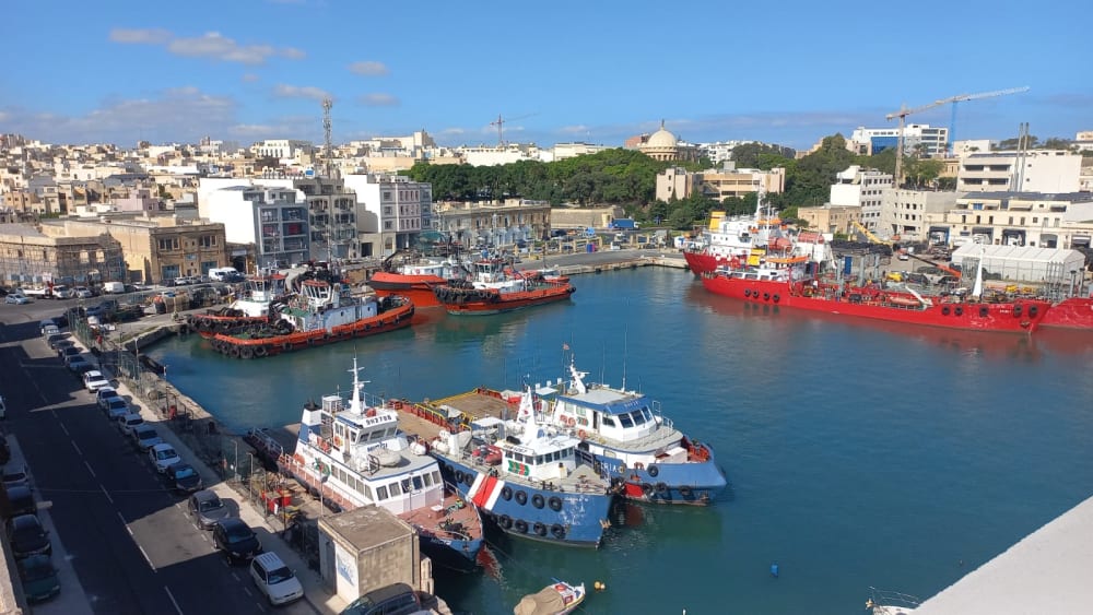Stunning Seafront 110 sqm Modern Office in Marsa — Marsa, Malta