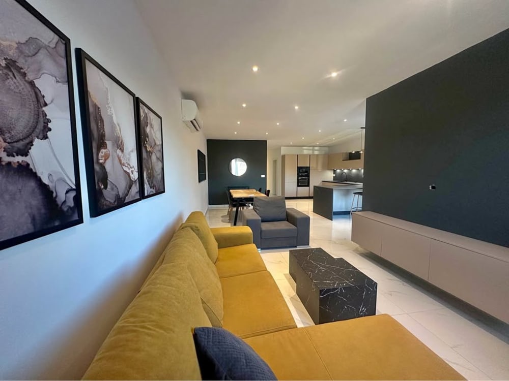 Stunning Modern 3-Bedroom Apartment in Bahar ic-Caghaq — Bahar ic-Caghaq, Malta
