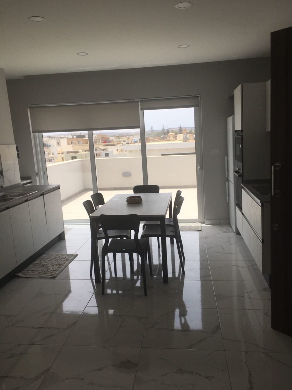 Stylish Modern 2-Bedroom Penthouse in Balzan — Balzan, Malta