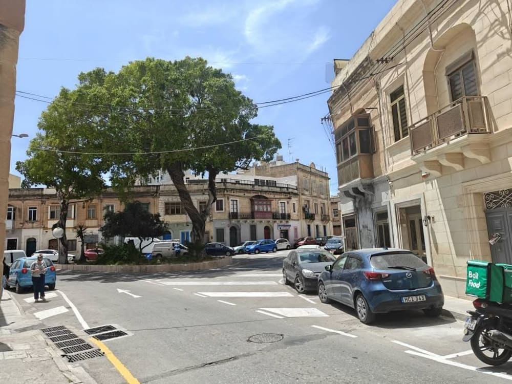 Massive Commercial Premises 463sqm Warehouse in Hamrun — Hamrun, Malta