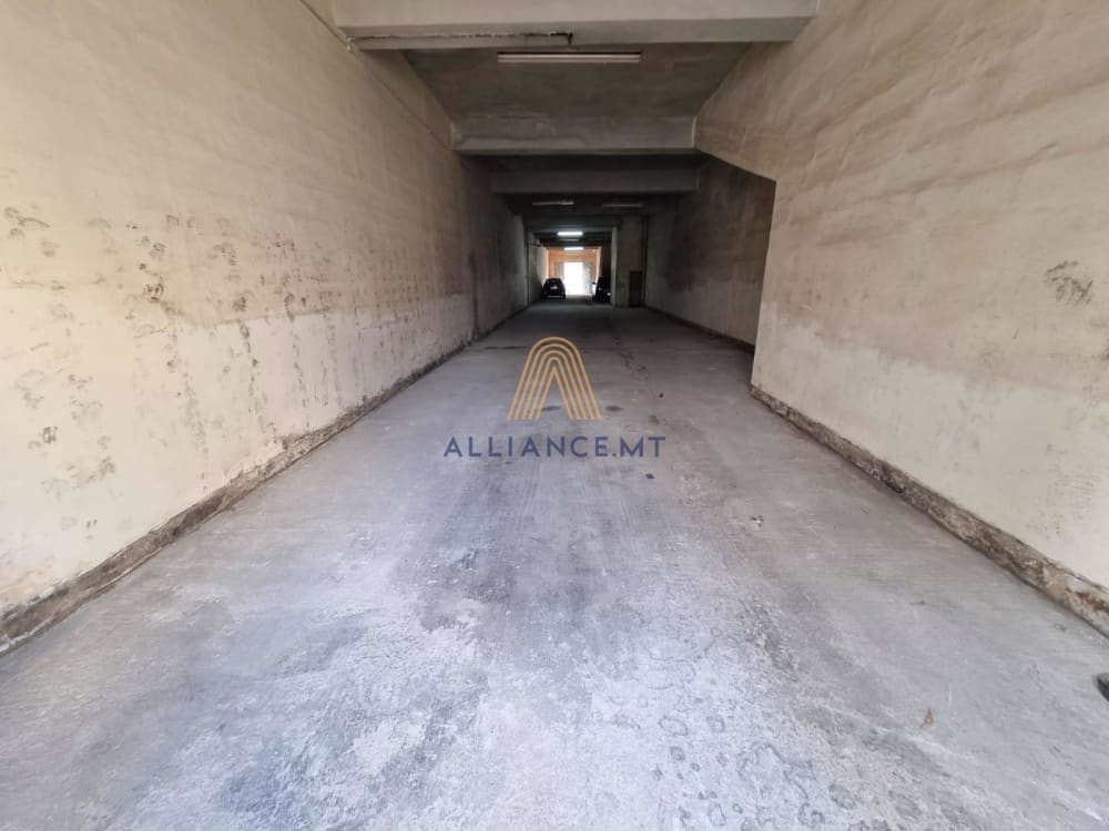 262 SQM Garage for Sale in Qormi — Qormi, Malta