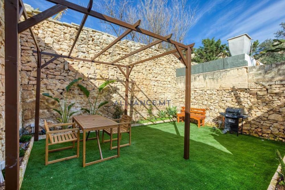 2 Bedroom Terraced House for Rent in Sliema — Sliema, Malta