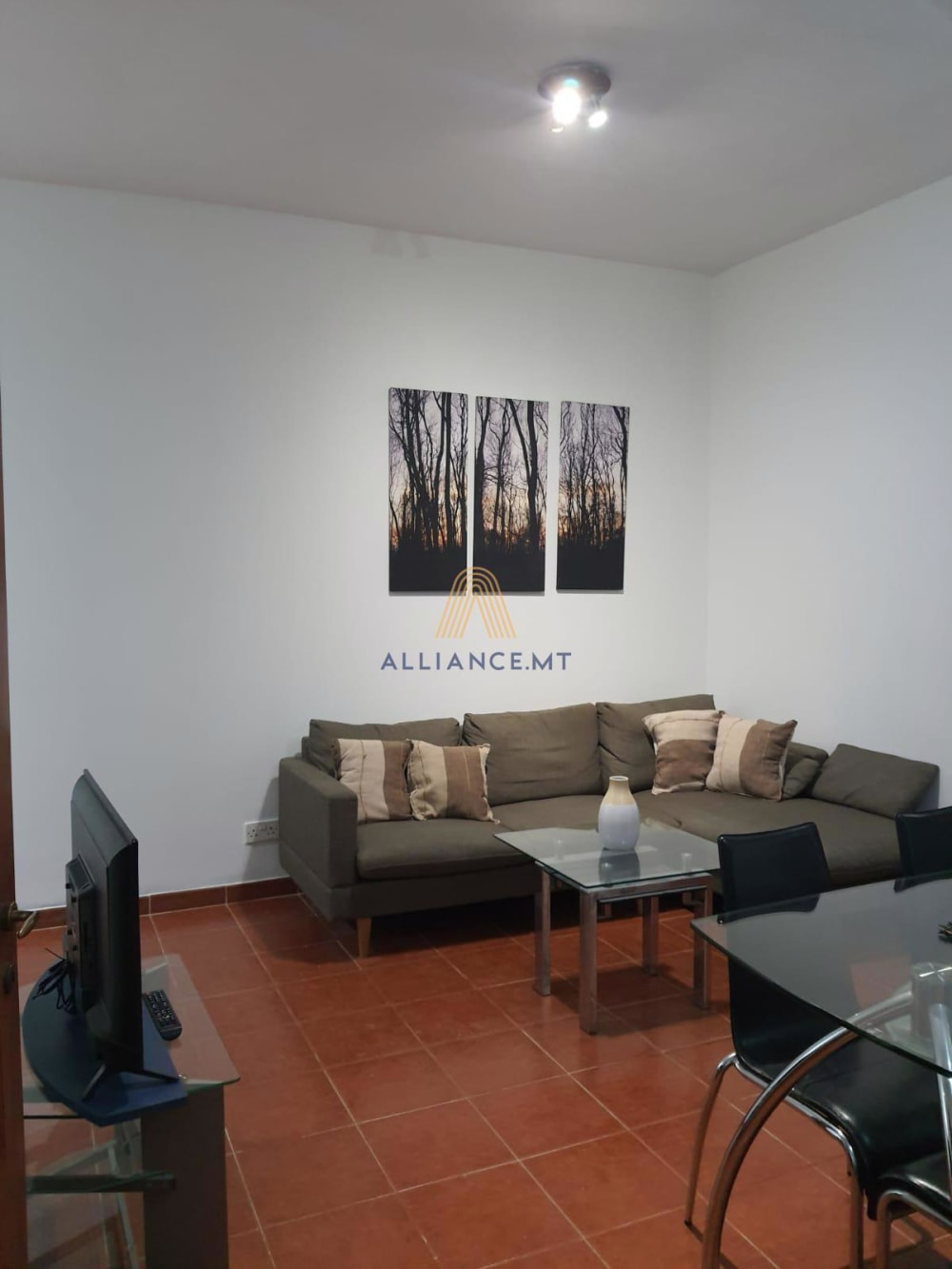 2 Bedroom Apartment for Rent in St Paul's Bay San Pawl il-Bahar — St Paul's Bay San Pawl il-Bahar, Malta