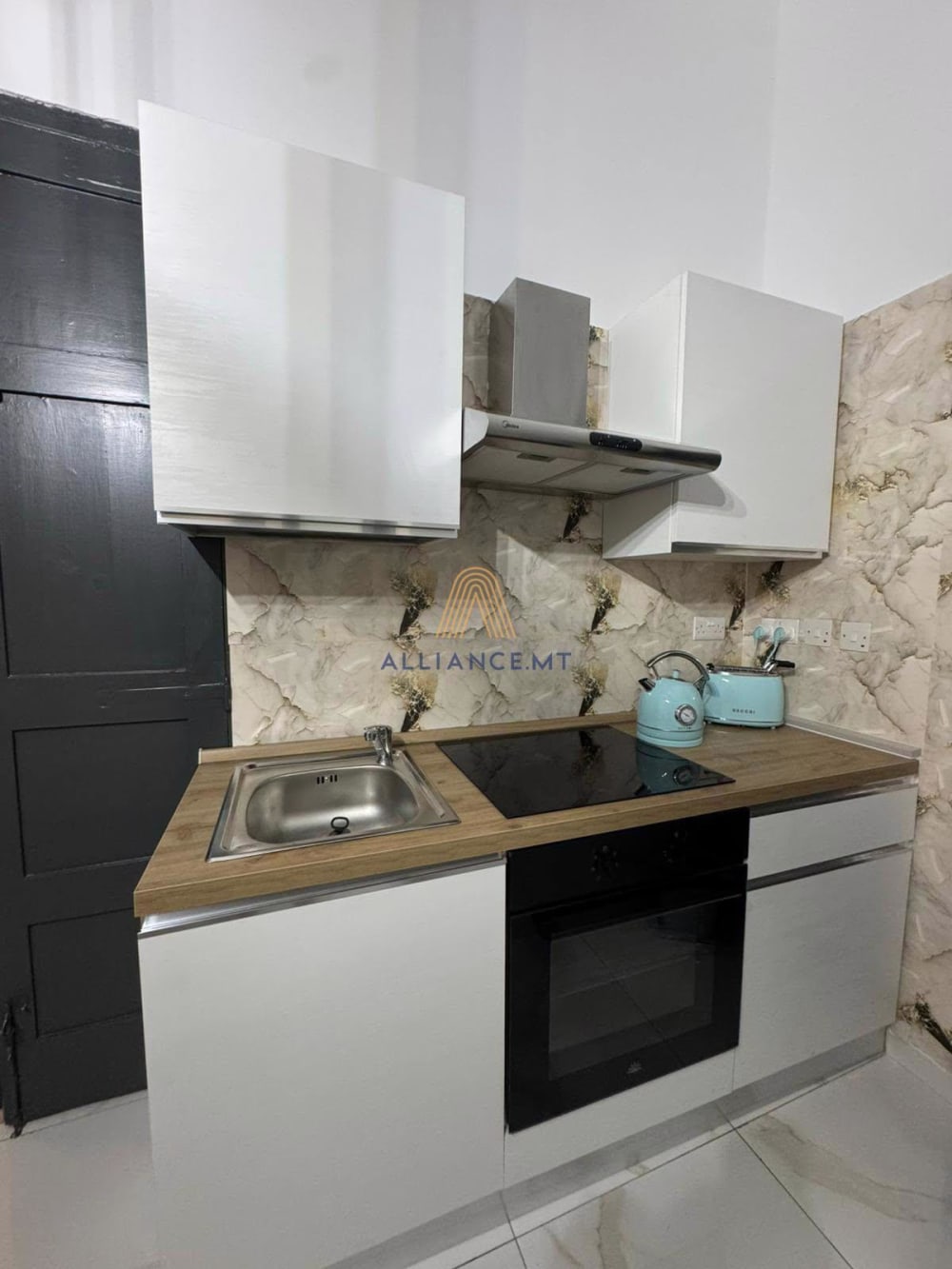 1 Bedroom Apartment (Studio) for Rent in Sliema — Sliema, Malta