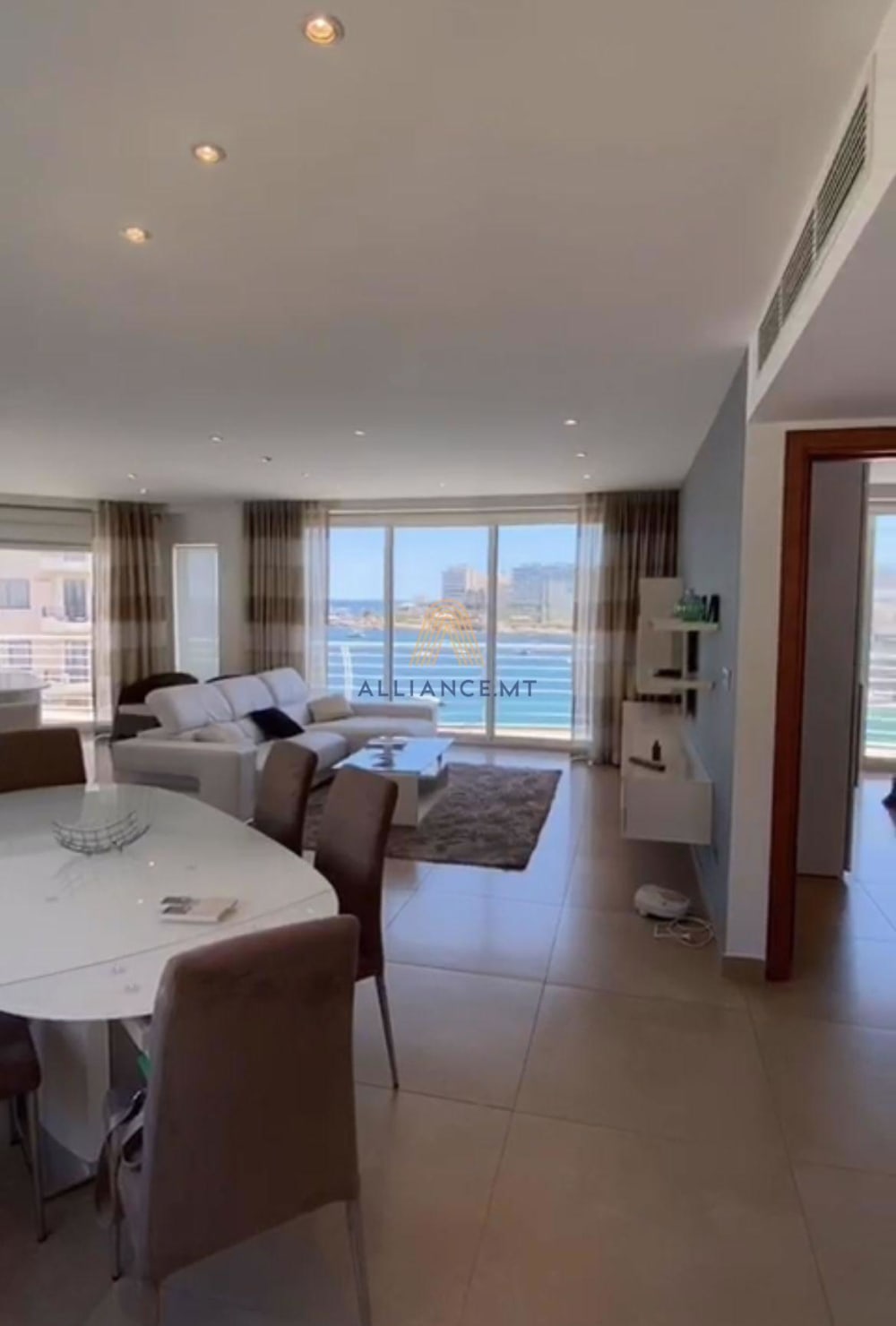 2 Bedroom Apartment for Rent in St Julian's San Giljan — St Julian's San Giljan, Malta